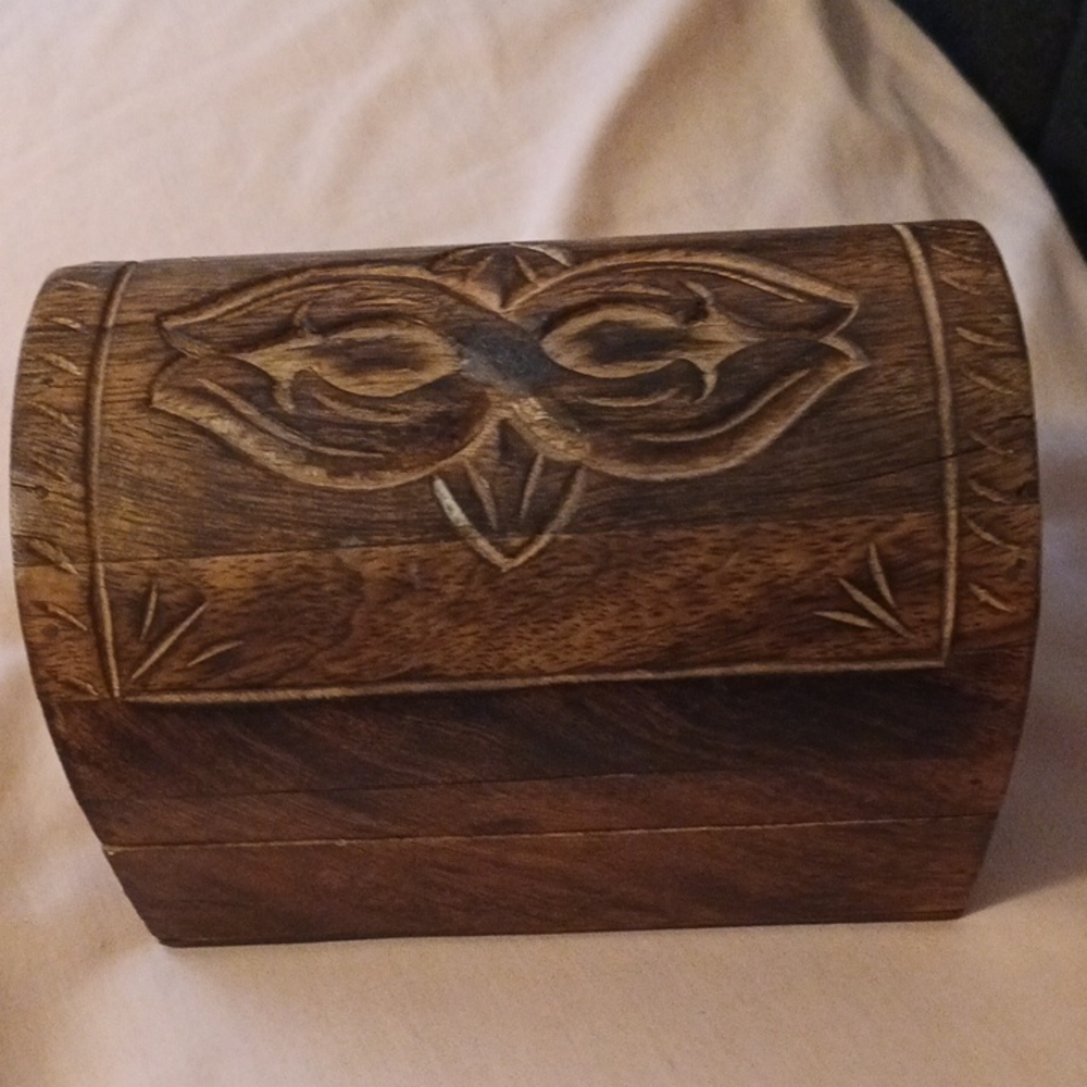 Unique Vintage Wooden Jewelry Box